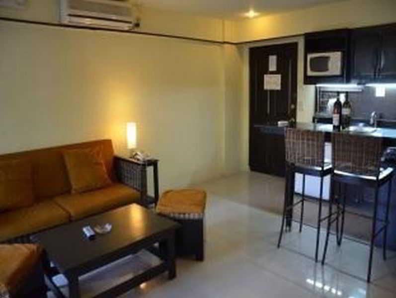 Lancaster Hotel Cebu Lapu-Lapu City Exteriér fotografie